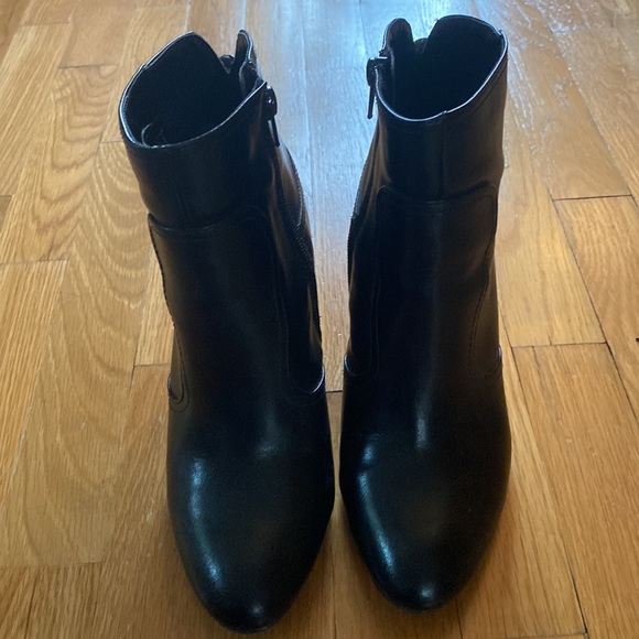 Nine West wedge bootie - Picture 2 of 3